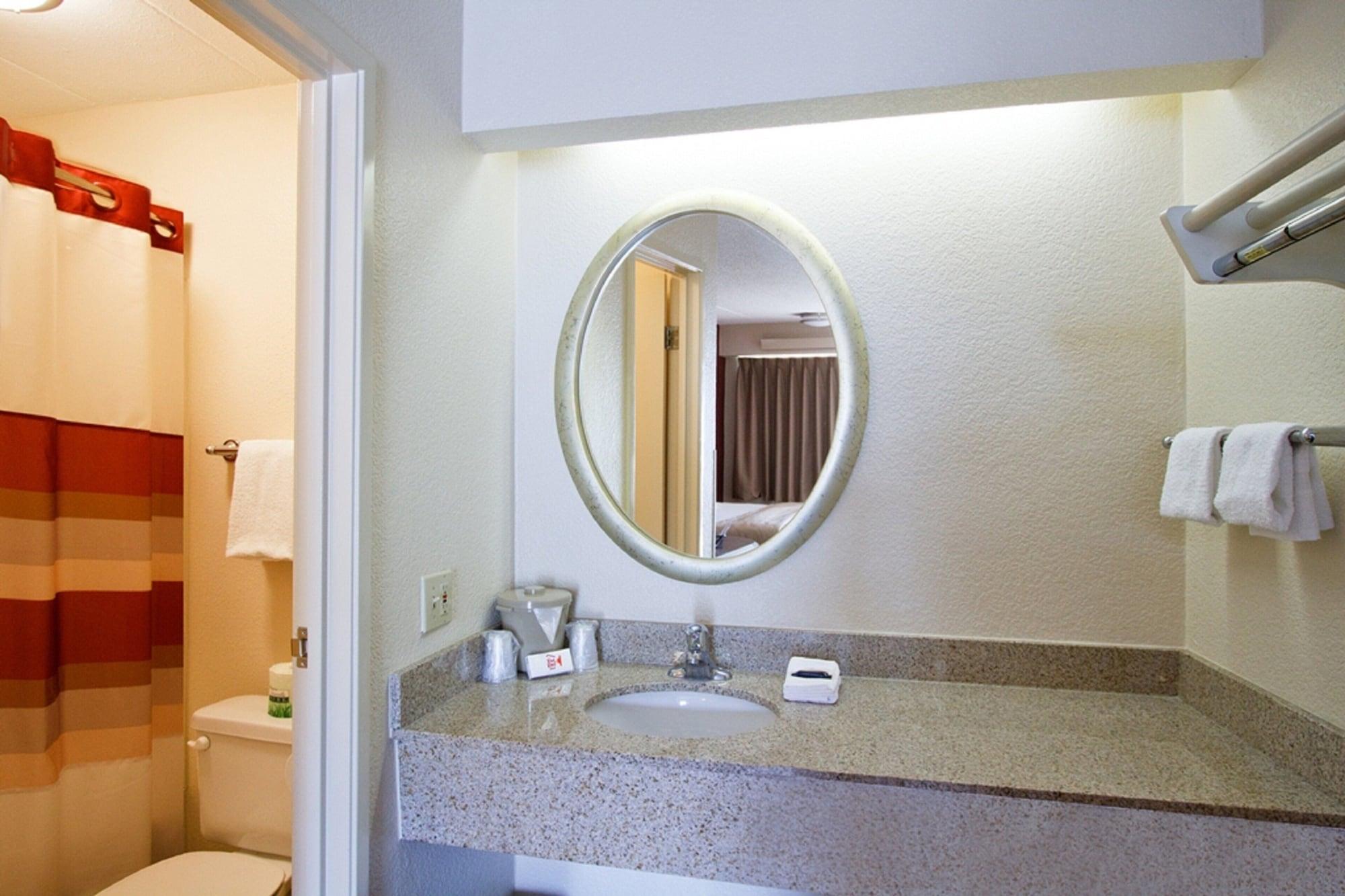 Red Roof Inn Pittsburgh North Cranberry Township Ngoại thất bức ảnh